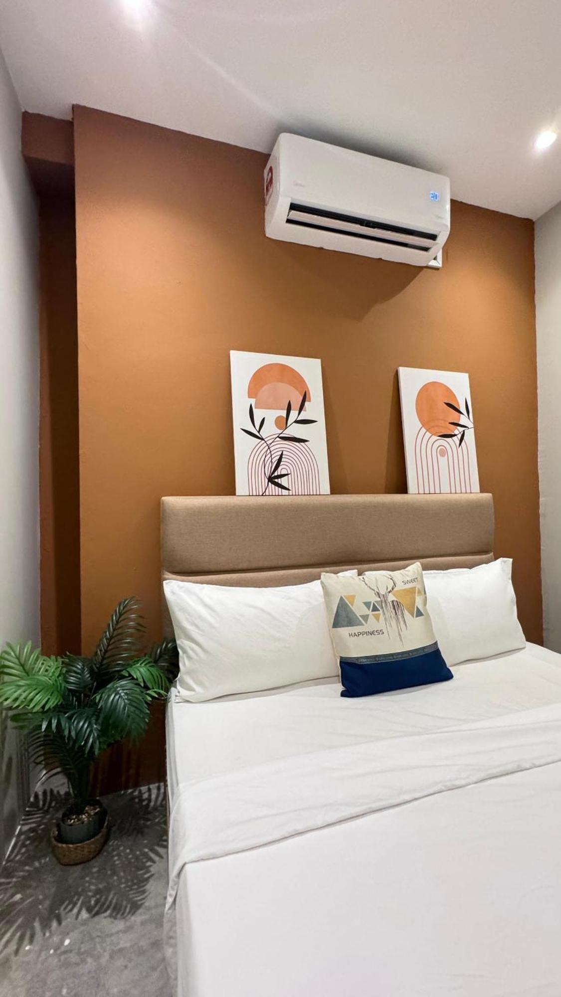 Swing & Pillows - Lebuh Victoria, Penang Τζωρτζ Τάουν Εξωτερικό φωτογραφία